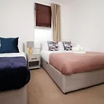 Willkommen In Unserem 2-schlafzimmer-apartment Fuer 5 Gaeste By Interhome Апартаменти