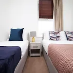 Willkommen In Unserem 2-schlafzimmer-apartment Fuer 5 Gaeste By Interhome Apartamento