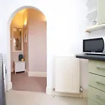 Willkommen In Unserem 2-schlafzimmer-apartment Fuer 5 Gaeste By Interhome Apartamento
